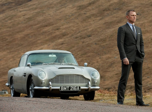 Aston Martin 1963 DB5 1:32 Model Car <Skyfall 007>