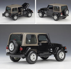 1:18 Jeep 2004 Wrangler Sahara Die Cast Model Car