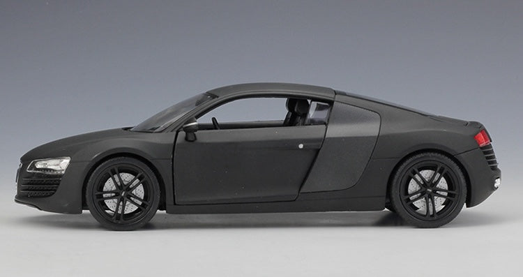 1:24 Audi 2006 R8 Die Cast Model Car