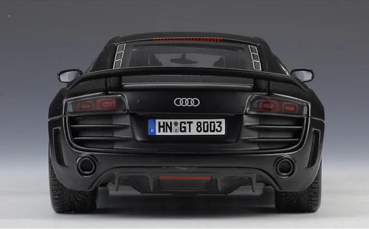 1:18 Audi 2006 R8 GT Die Cast Model Car