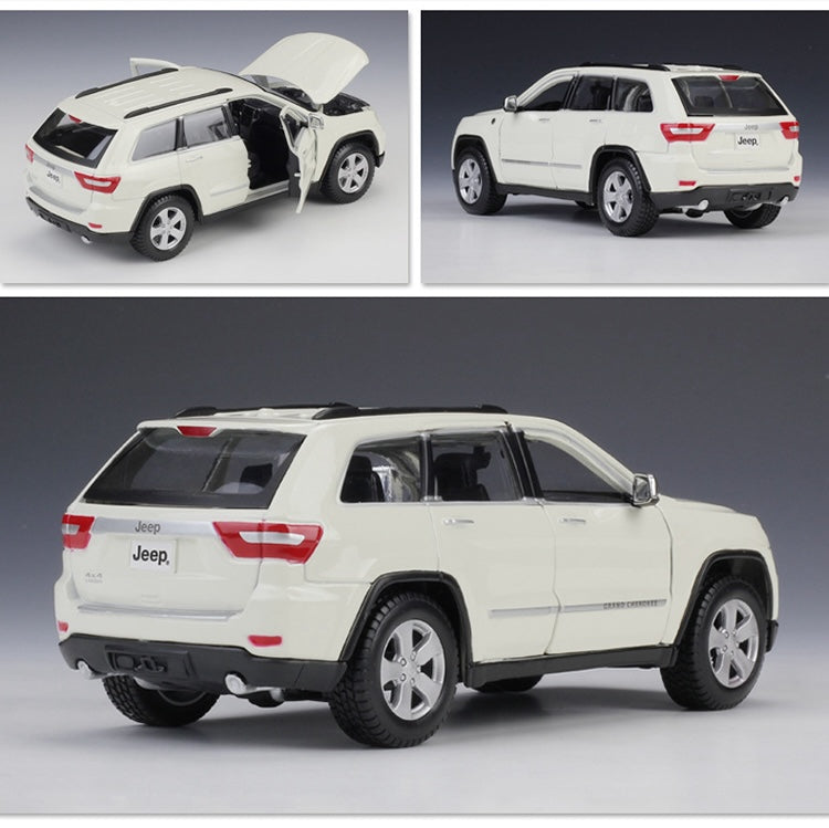 1:24 Jeep 2013 Grand Cherokee Laredo Die Cast Model Car