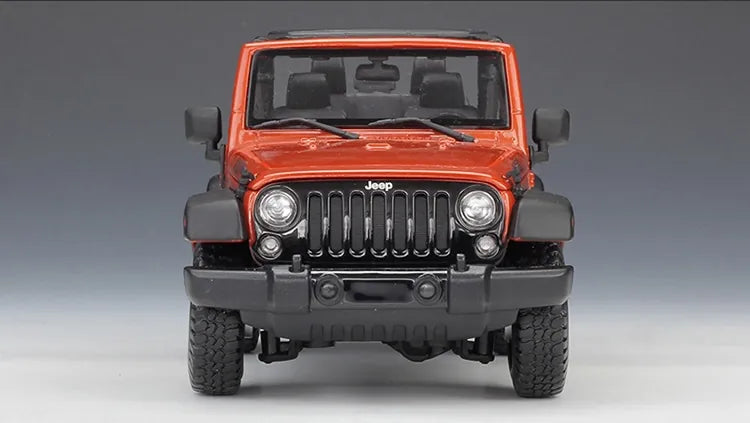 1:18 Jeep 2014 Wrangler Die Cast Model Car