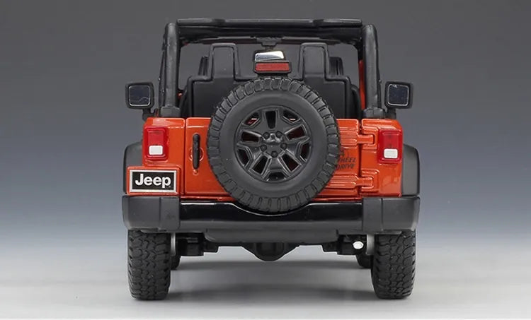 1:18 Jeep 2014 Wrangler Die Cast Model Car