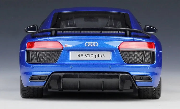 1:18 Audi R8 Type 4S 2015 