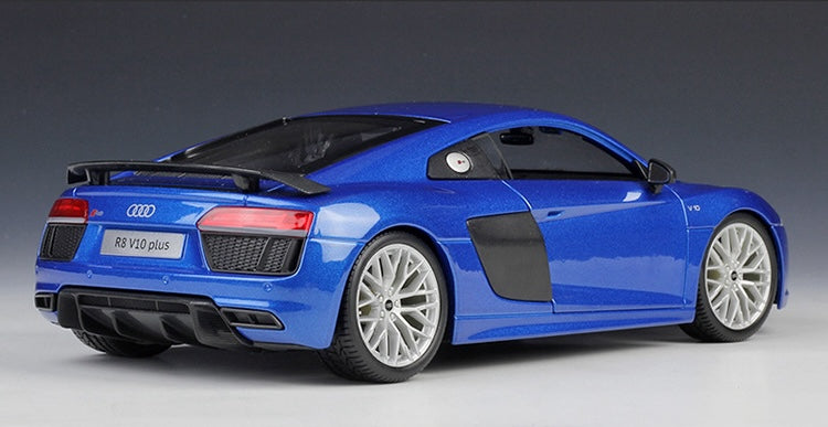 1:18 Audi 2015 R8 Type 4S Die Cast Model Car