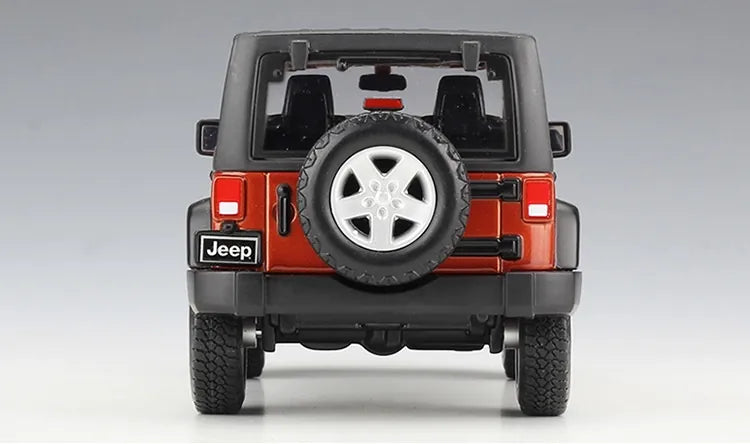 Jeep Wrangler Unlimited 2015 à l'échelle 1:24 