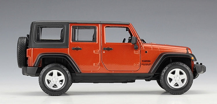 1:24 Jeep 2015 Wrangler Unlimited Die Cast Model Car