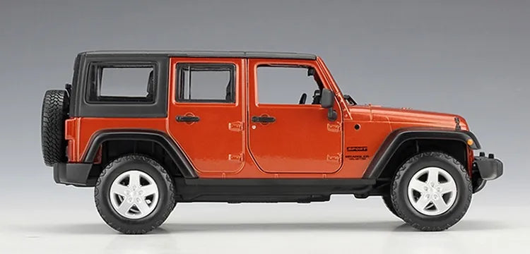 Jeep Wrangler Unlimited 2015 à l'échelle 1:24 