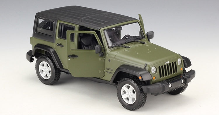 1:24 Jeep 2015 Wrangler Unlimited Die Cast Model Car