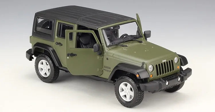 Jeep Wrangler Unlimited 2015 à l'échelle 1:24 