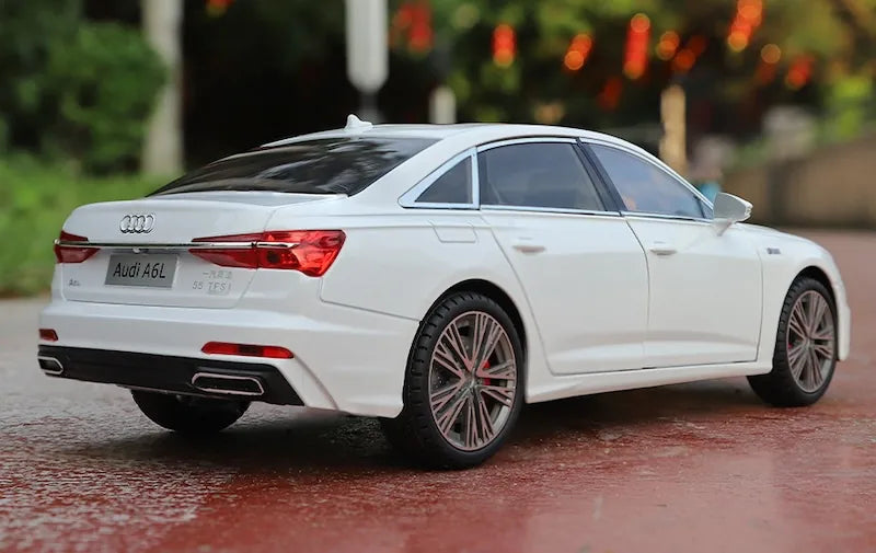 1:18 Audi 2018 A6L C8