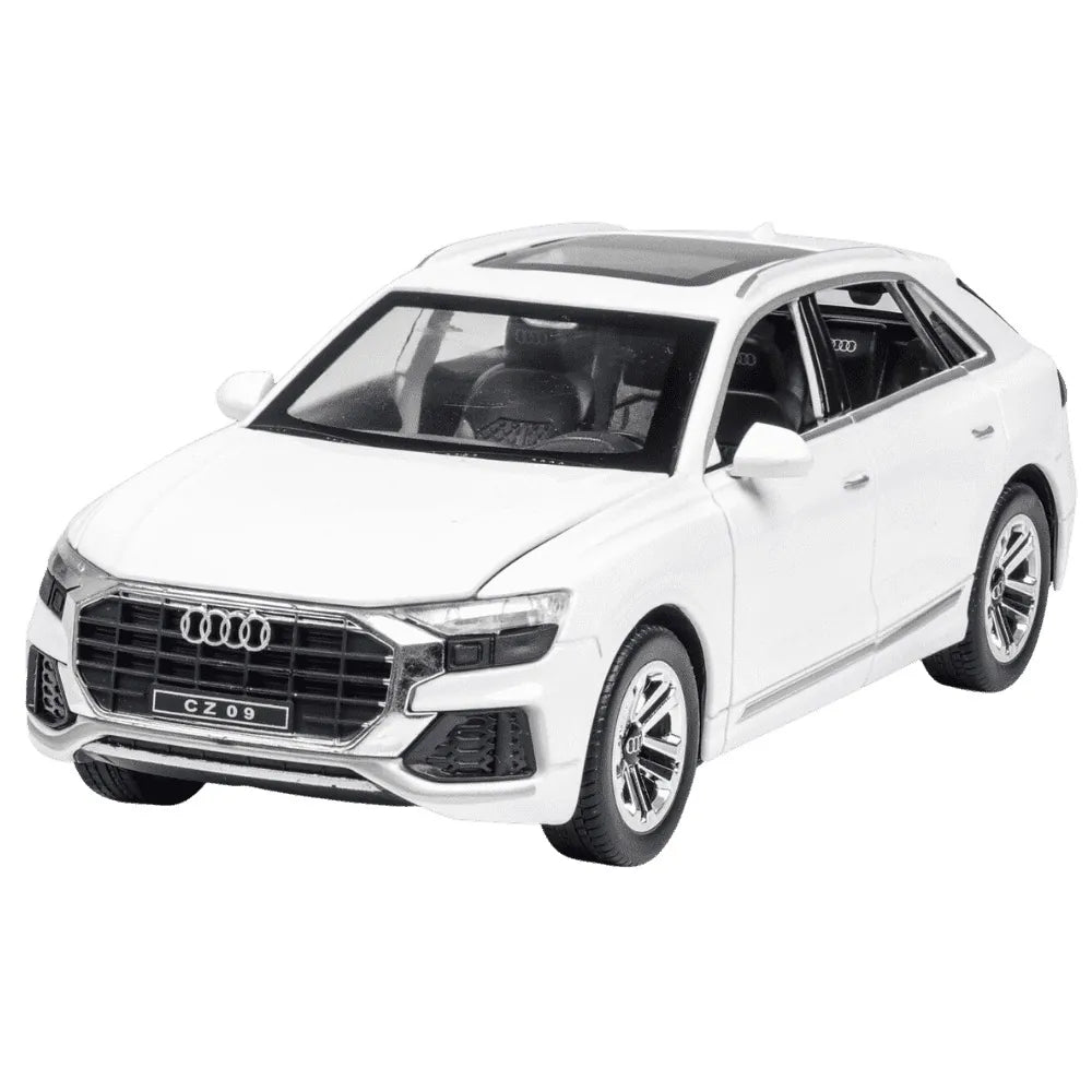 1:24 Audi 2018 Q8