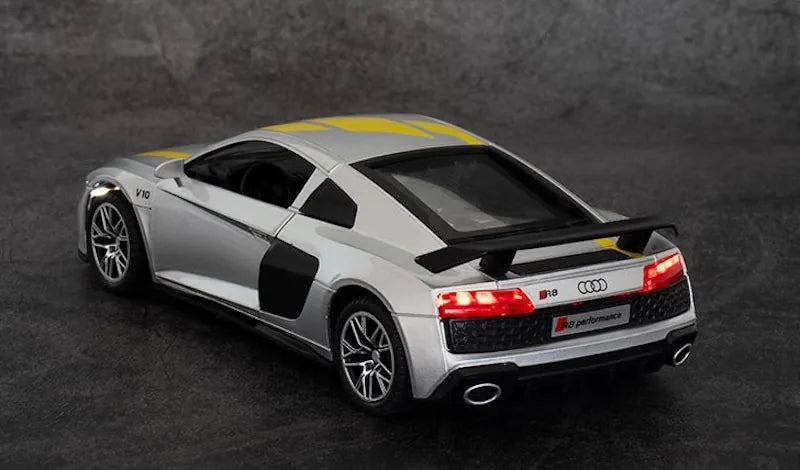 1:32 Audi 2021 R8 Sport