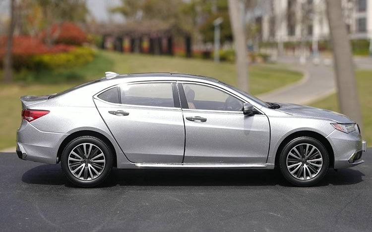 1:18 Honda 2017 Acura TLX-L Die Cast Model Car