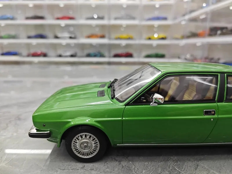 1:18 Alfa Romeo 1976 Alfasud Sprint