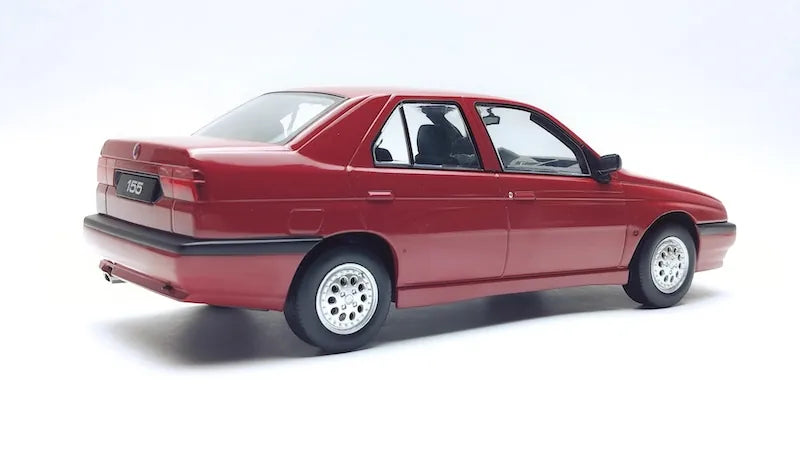 1:18 Alfa Romeo 1996 155 Die Cast Model Car