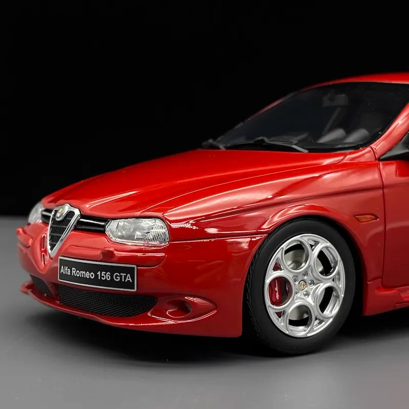 1:18 Alfa Romeo 2002 156 GTA