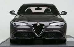 1:18 Alfa Romeo 2015 Giulia QV