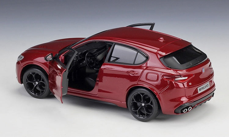 1:24 Alfa Romeo 2024 Stelvio Die Cast Model Car