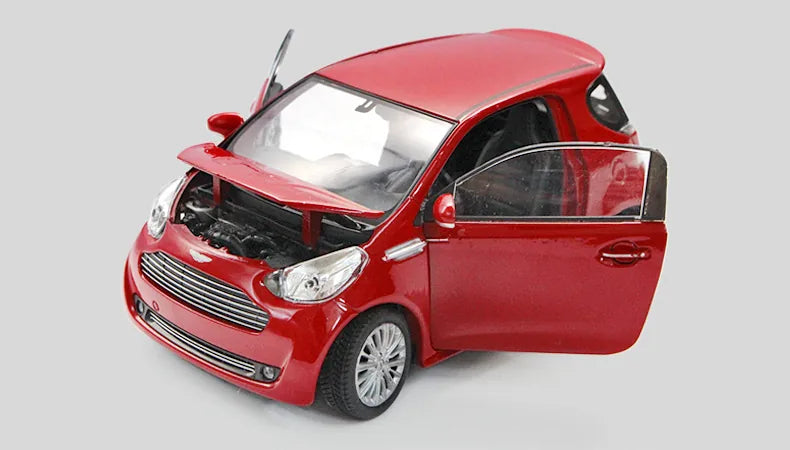 1:24 Aston Martin Cygnet 2011 