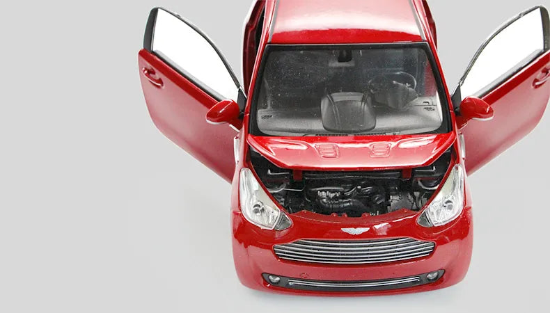 1:24 Aston Martin Cygnet 2011 