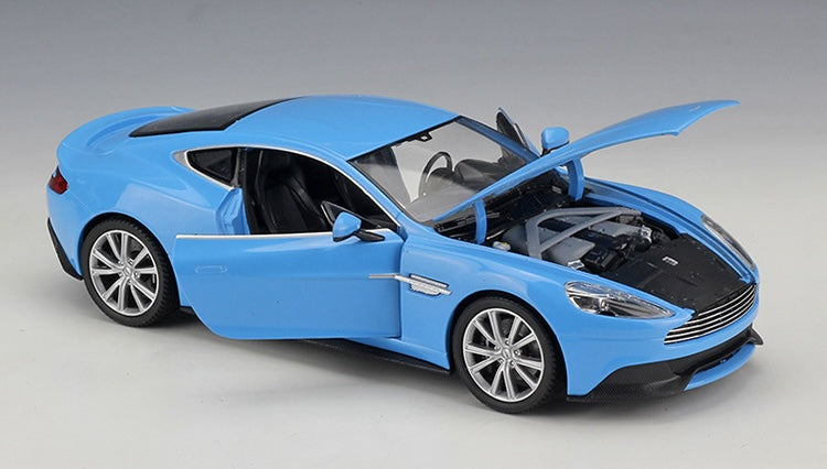 1:24 Aston Martin 2015 Vanquish Die Cast Model Car