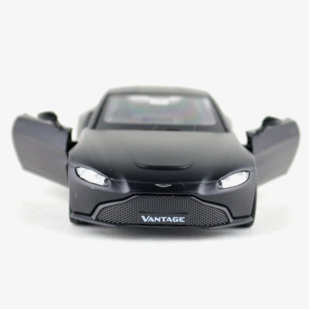 1:36 Aston Martin 2018 Vantage Die Cast Model Car