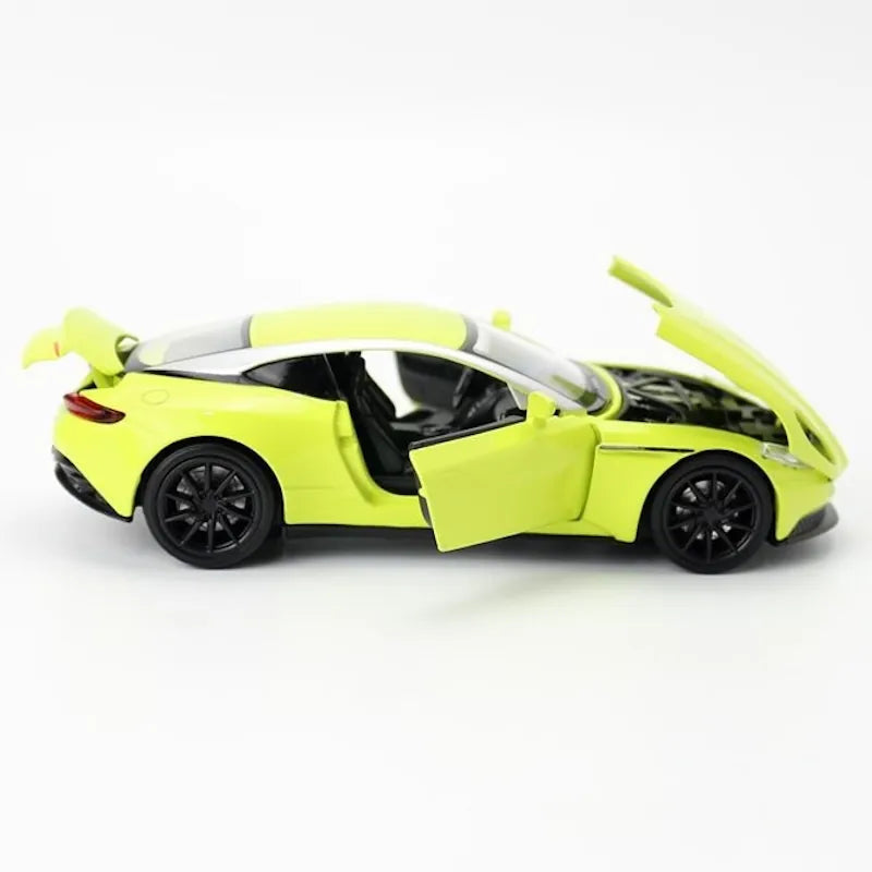 1:32 Aston Martin 2021 DB11 AMR