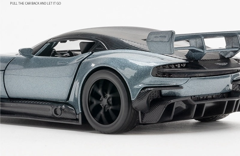 1:32 Aston Martin 2015 Vulcan Die Cast Model Car