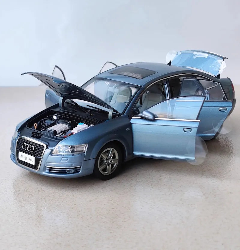 1:18 Audi 2004 A6L C6 Die Cast Model Car