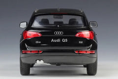 1:24 Audi 2008 Q5 