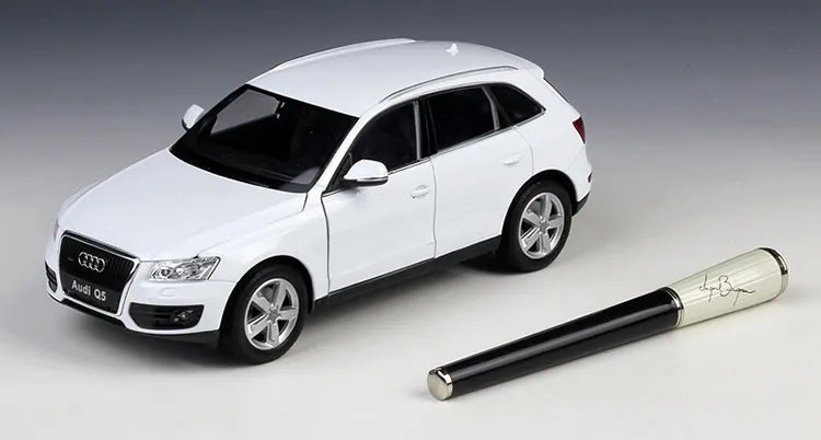 1:24 Audi 2008 Q5 