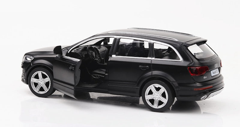 1:36 Audi 2008 Q7 TDI Die Cast Model Car