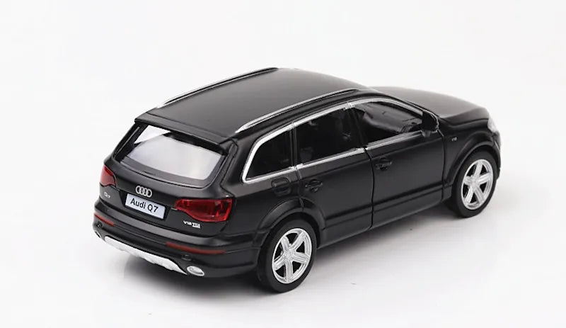 1:36 Audi 2008 Q7 TDI Die Cast Model Car