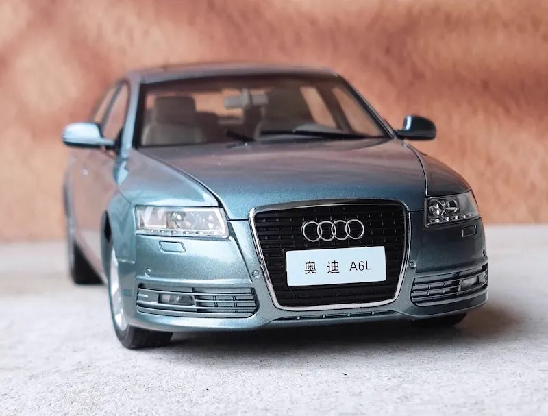 1:18 Audi 2009 A6L C6 Die Cast Model Car