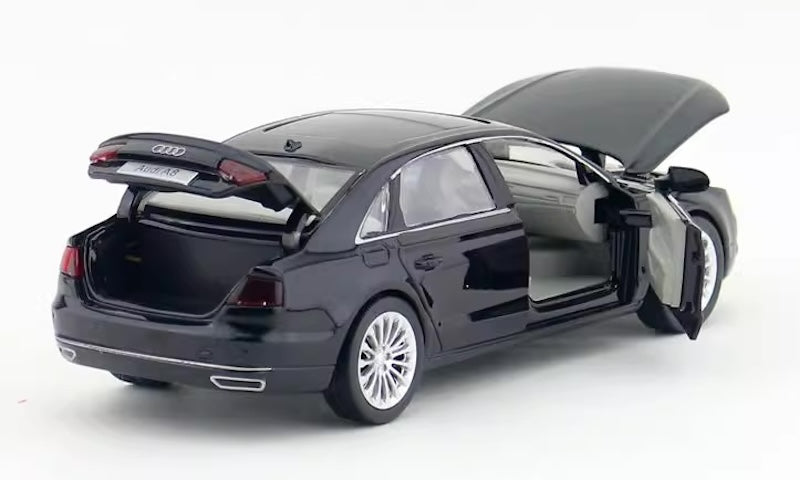 1:32 Audi 2009 A8 D4 Die Cast Model Car