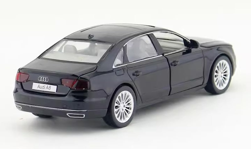 1:32 Audi 2009 A8 D4 Die Cast Model Car