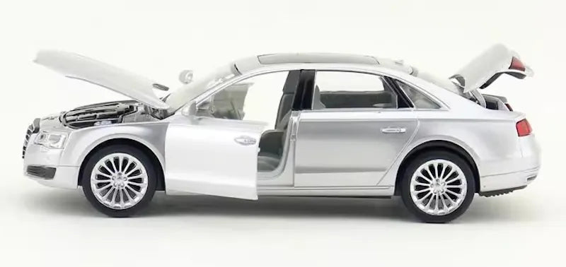 Audi A8 D4 2009 à l'échelle 1:32 