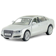 Audi A8 D4 2009 à l'échelle 1:32 