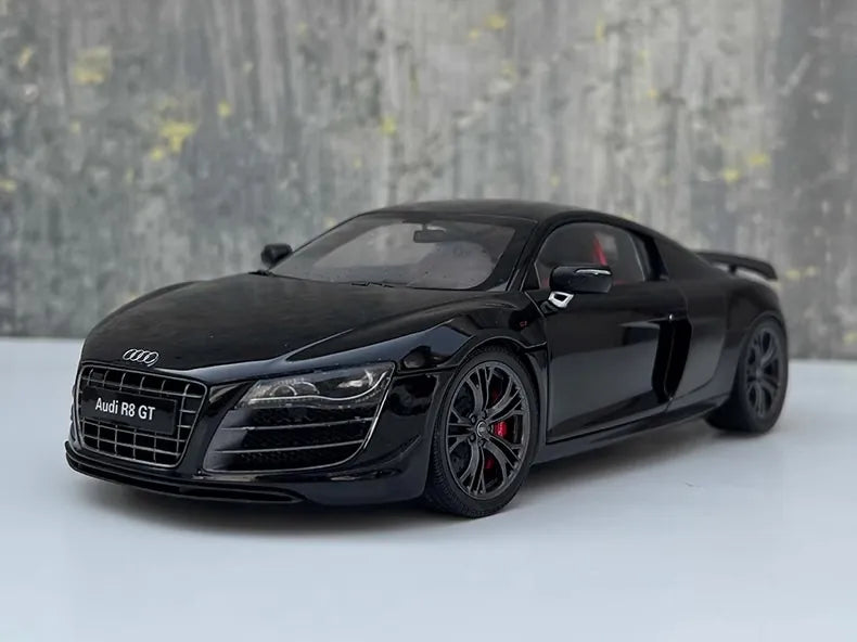 1:18 Audi 2011 R8 GT