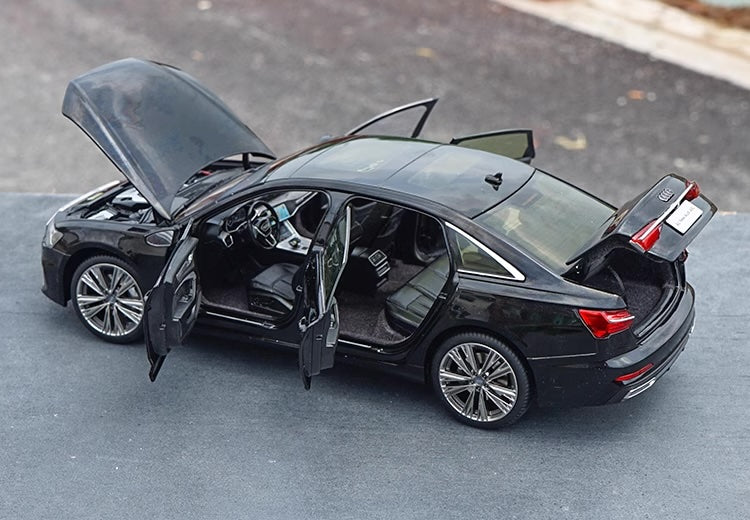 1:18 Audi 2019 A6L Die Cast Model Car