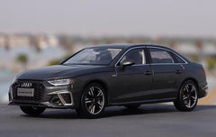 1:18 Audi 2020 A4L Die Cast Model Car