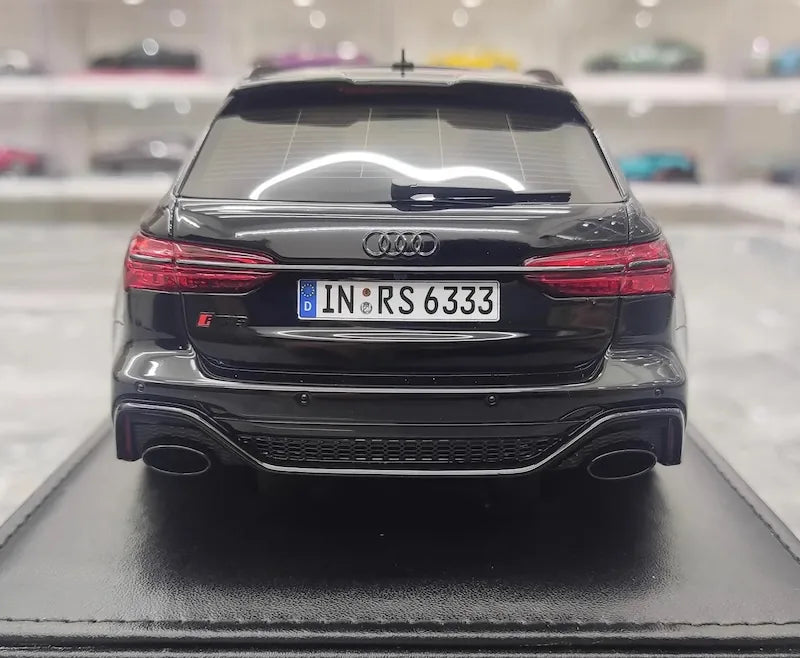 1:18 Audi 2020 RS6 Avant C8