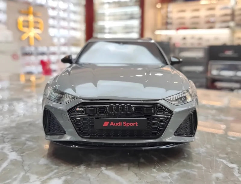 1:18 Audi 2020 RS6 Avant C8 Gray