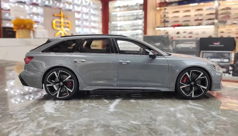 1:18 Audi 2020 RS6 Avant C8 Gray