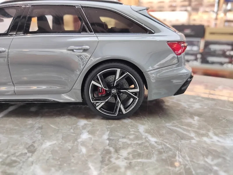 1:18 Audi 2020 RS6 Avant C8 Gray