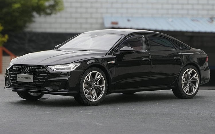 1:18 Audi 2021 A7L Die Cast Model Car