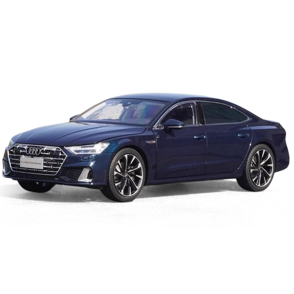 1:18 Audi 2021 A7L Blue Die Cast Model Car