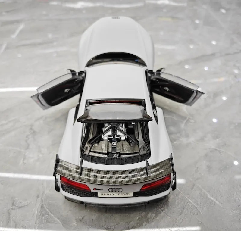 1:18 Audi 2021 R8 GT RWD White