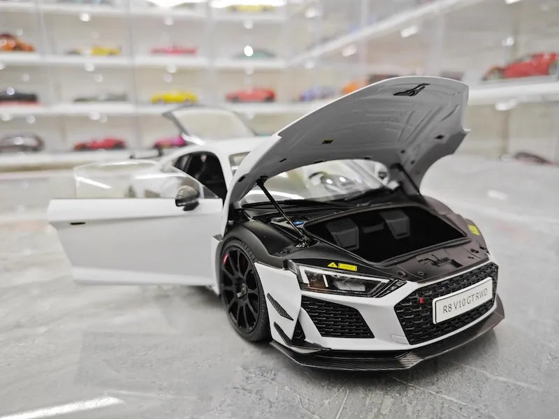 1:18 Audi 2021 R8 GT RWD White